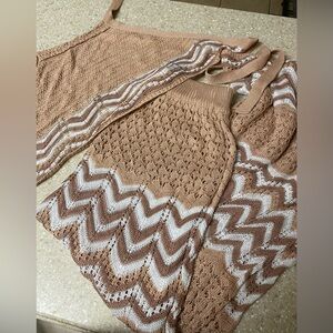 Ladies NWT 2 piece skirt and halter top